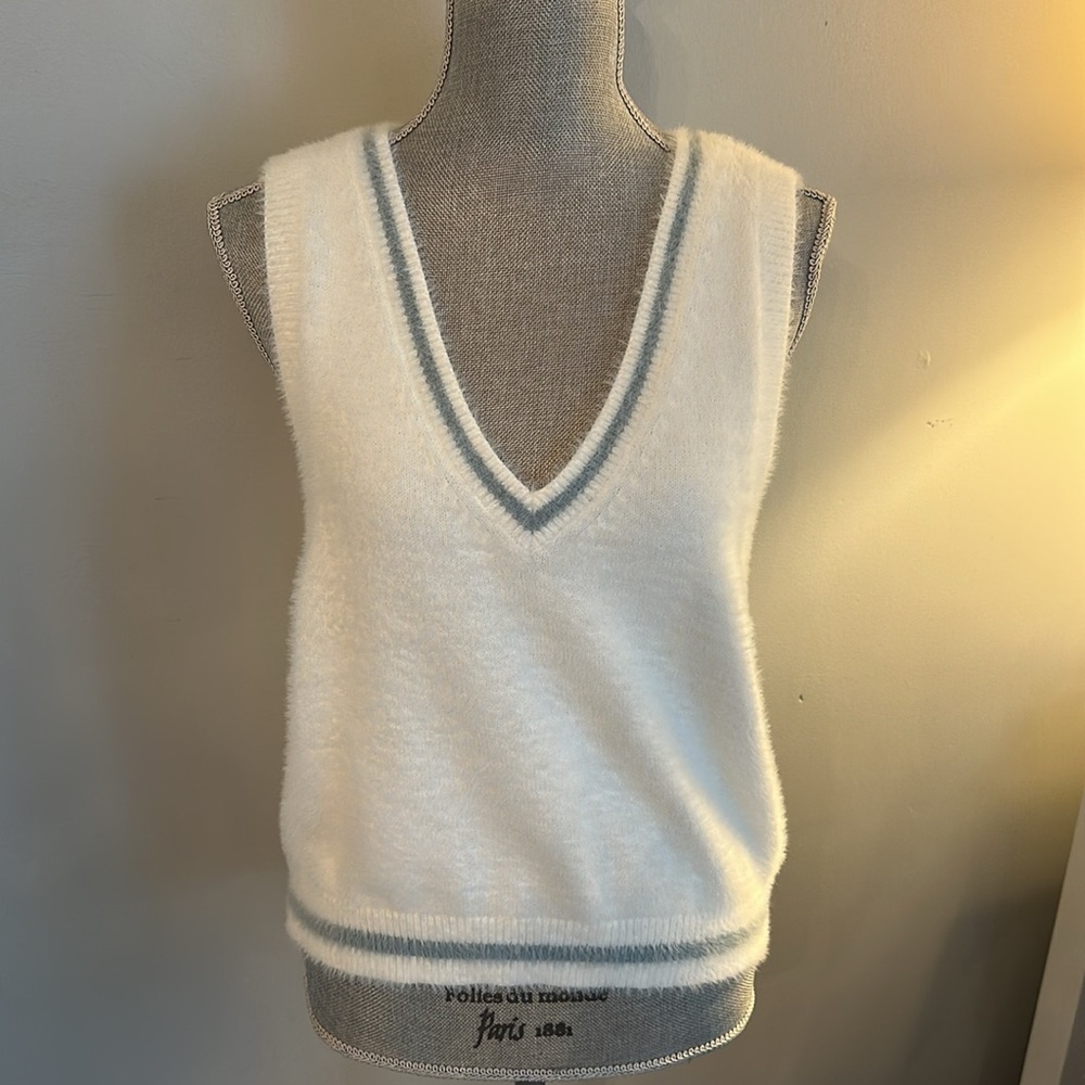 Artizia Sunday Best Tia Sweater Vest L